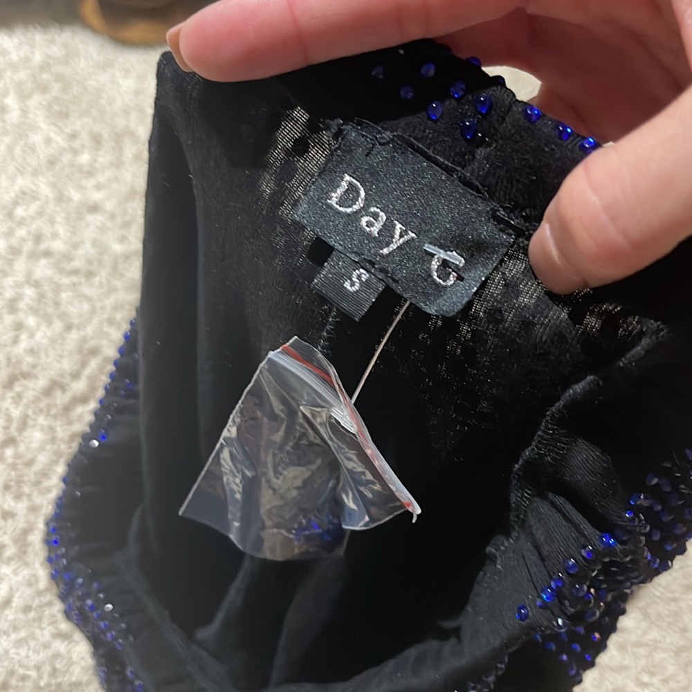 BNWT/bedazzles attached. Gorgeous rhinestone legging/pant. - Picture 2 of 3